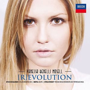 Vanessa Benelli Mosell: (R)Evolution