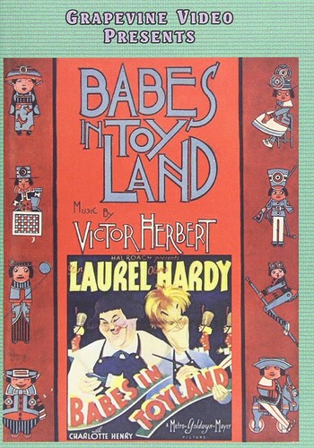 Laurel & Hardy - Babes in Toyland (aka March of the Wooden Soldiers)